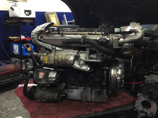 MINI engine removal and full rebuild in SW19 at Waterfall Garage