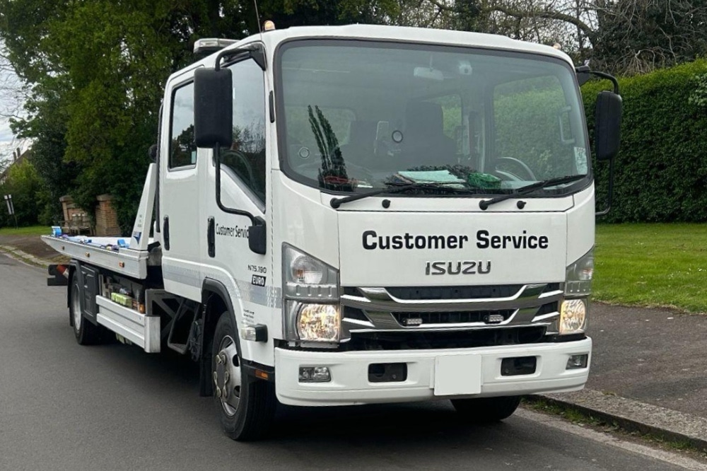 Isuzu 7.5 Tonne Fully Demountable Crewcab Tilt and Slide